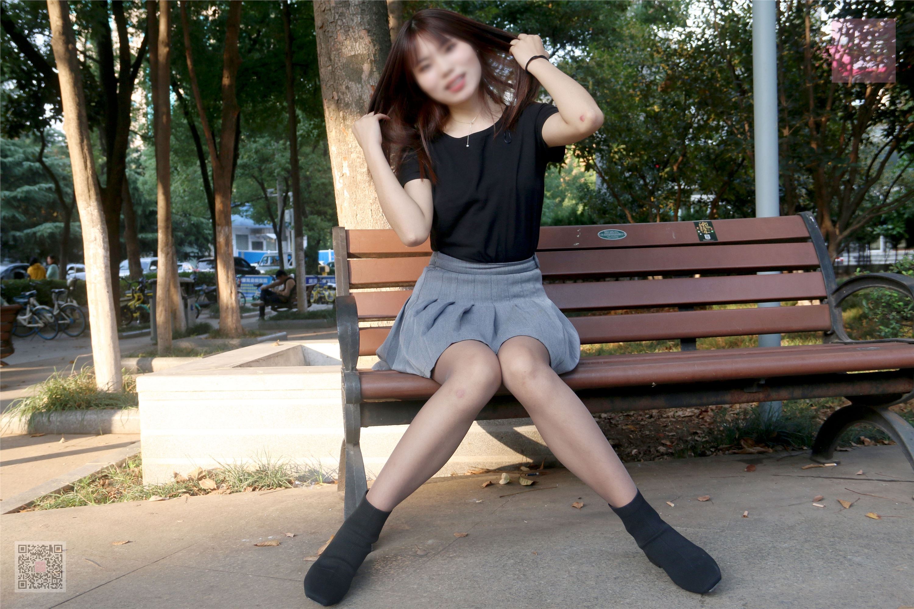 SiHua思话  SH012 雯玥 等车的前奏曲